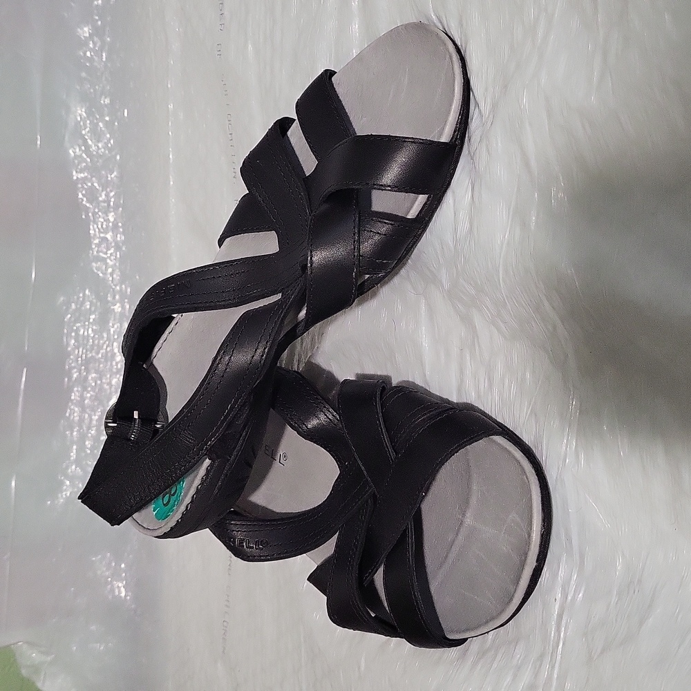 Merrell sandals